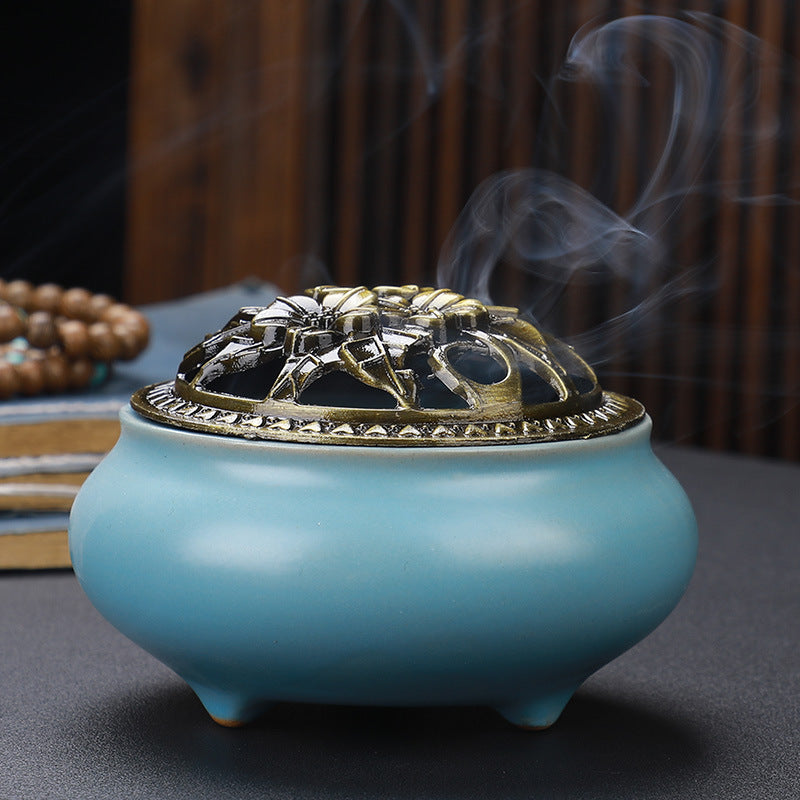 BRULE ENCENS EN PORCELAINE DE DEHUA DECOR FLORAL