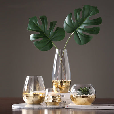 VASE EN VERRE TRANSPARENT COLLECTION « Alvéole »