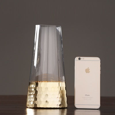 VASE EN VERRE TRANSPARENT COLLECTION « Alvéole »