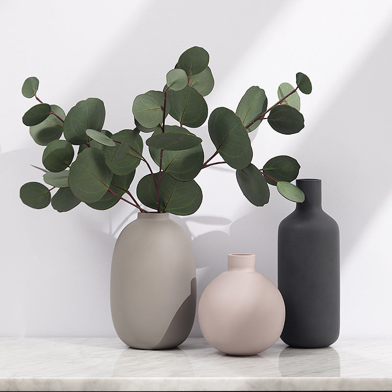 COLLECTION VASE DESIGN EN CERAMIQUE MATE