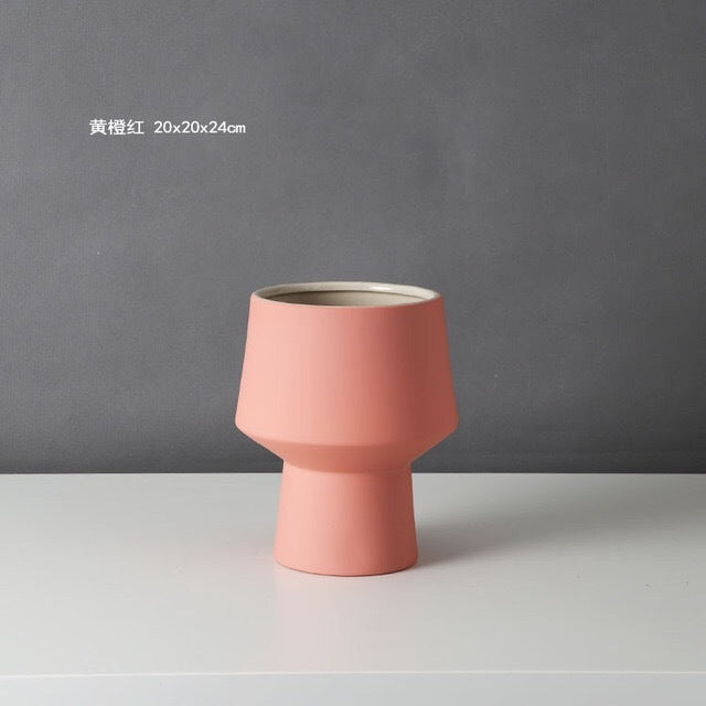 VASE DESIGN CERAMIQUE STYLE NORDIQUE - FINITION MATE