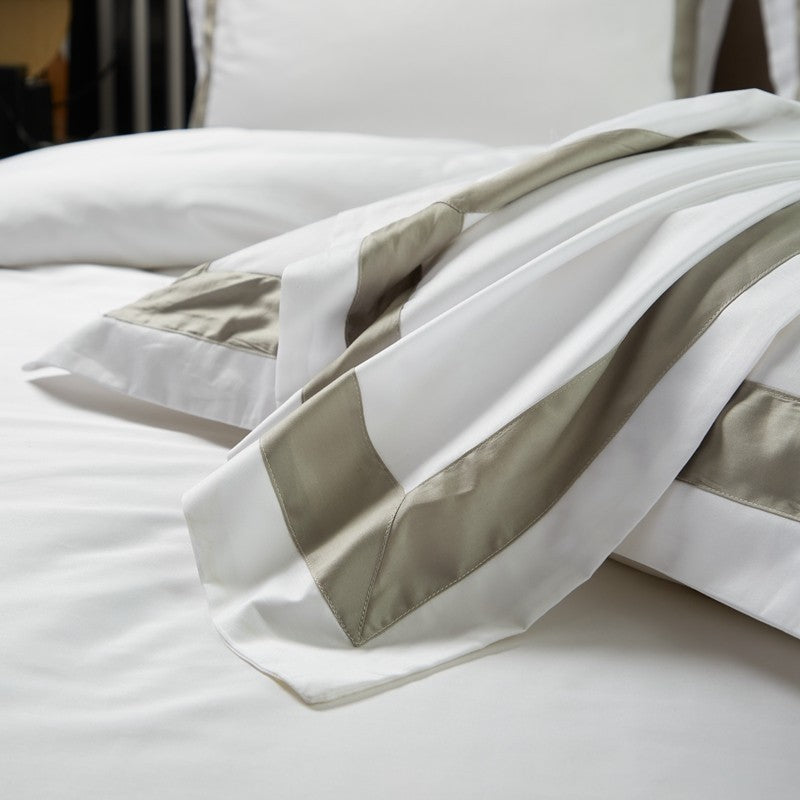 PARURE DE LIT EN SATIN HAUT DE GAMME