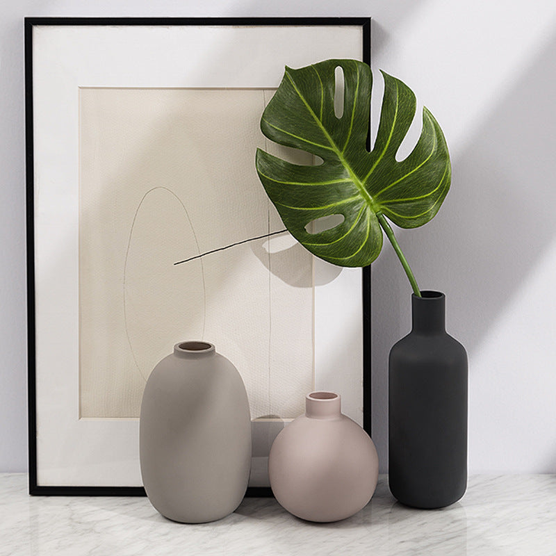 COLLECTION VASE DESIGN EN CERAMIQUE MATE