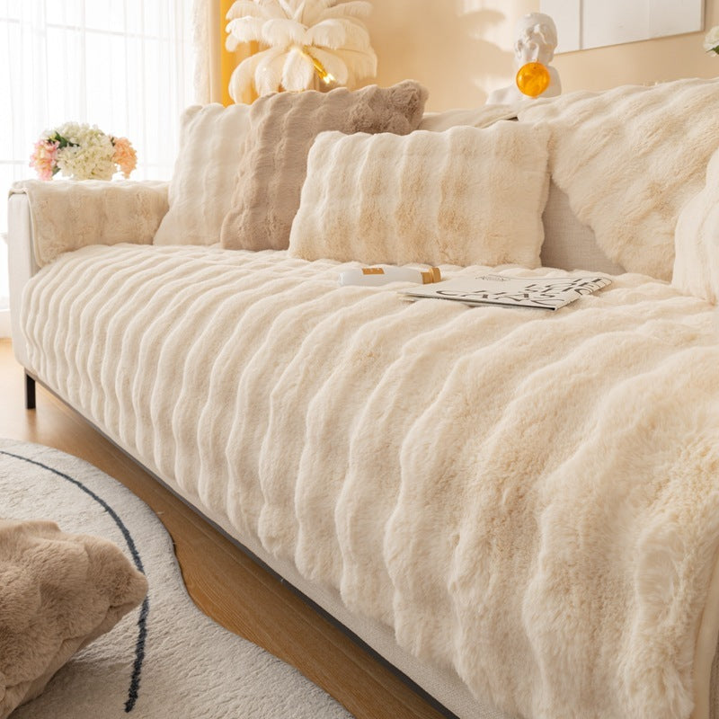 COUSSIN MODERNE DOUX ET SOYEUX EN PELUCHE "DOUDOU"